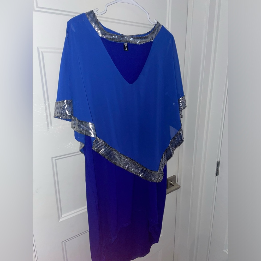 NWOT CajoleSyren Blue/Silver Dress with batwing shawl attached 4XL (Fits 2X)